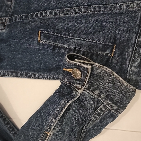 GAP Icon Jean Jacket Cotton Spandex Stretch Blend Denim Women's XS - Picture 3 of 16
